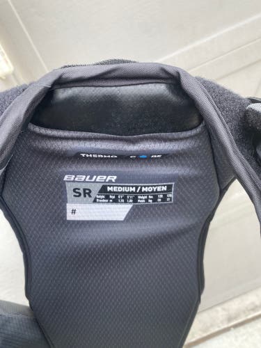 New Medium Bauer  Hyperlite Goalie Chest Protector