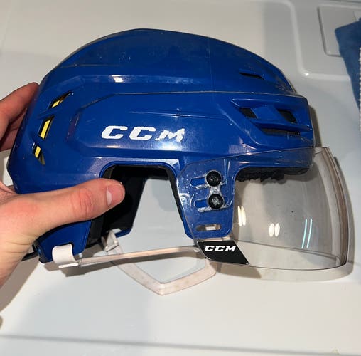 Used Medium CCM Tacks 710 Helmet