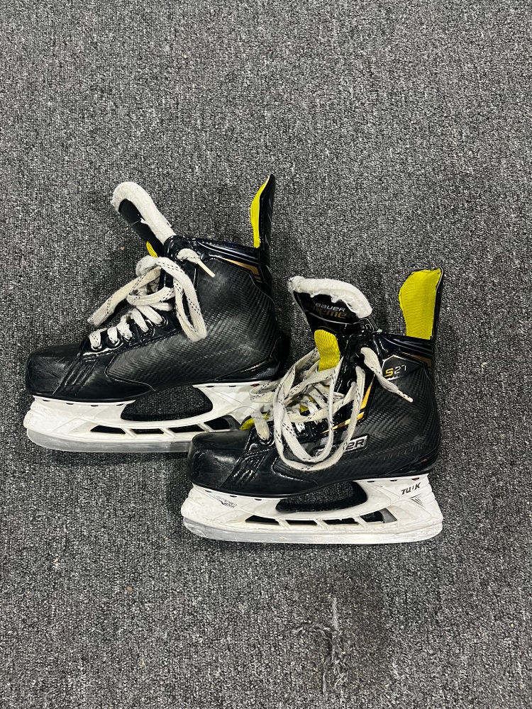 Used Bauer  Size 5 Supreme S27 Hockey Skates