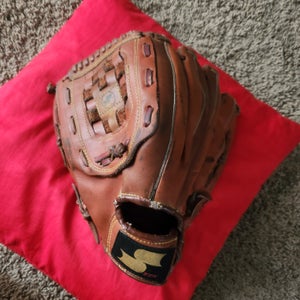 SSK Left Hand Throw Dimple-II SBG-70 Baseball/Softball Glove 12.5"