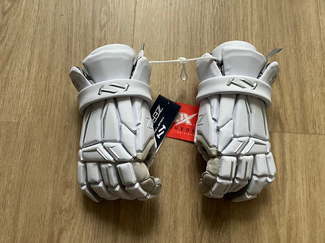 True Zerolyte Z2 Lacrosse Gloves