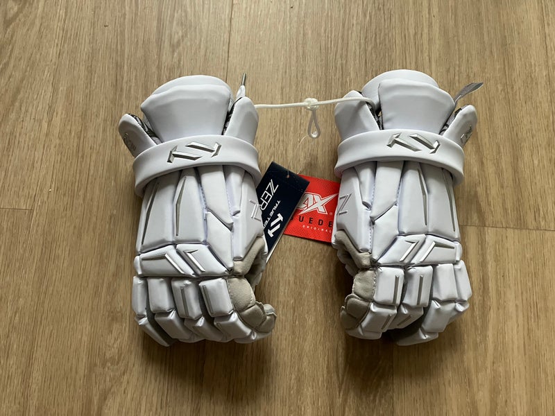 True Zerolyte Z2 Lacrosse Gloves