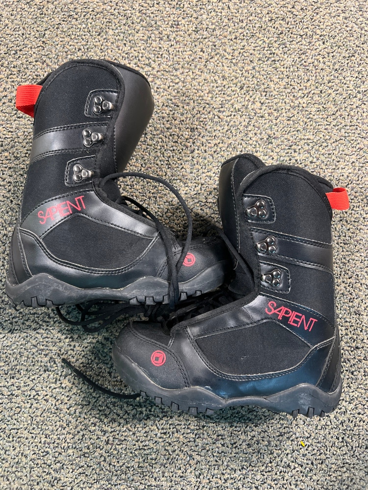 Used Sapient Snowboard Boots (Size 6.0)