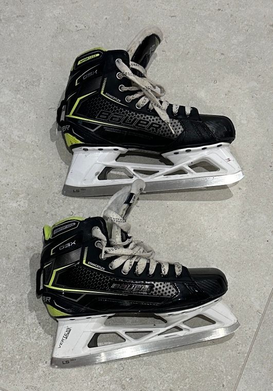 Used Bauer Regular Width  8.5 GSX Hockey Goalie Skates
