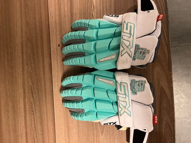 Used STX Large Surgeon RZR Lacrosse Gloves