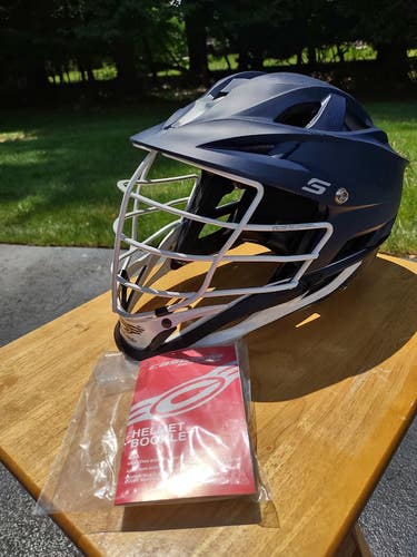 BRAND New Cascade S Helmet