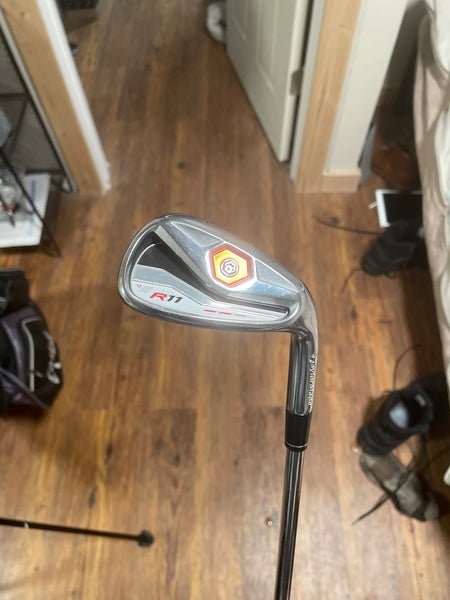 TaylorMade R11 AW RH