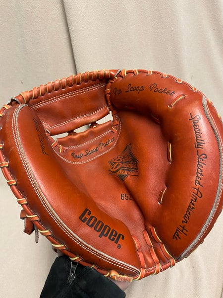 Used RHT Catcher's Cooper 652 Baseball Glove