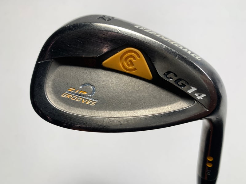 Cleveland CG14 Gunmetal Gap Wedge GW 52* 10 Bounce Traction RH Midsize Grip