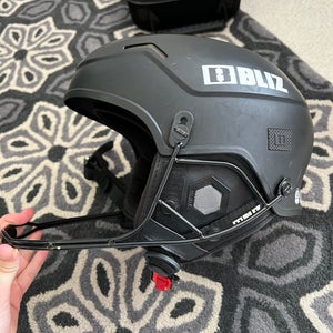 Bliz slalom helmet