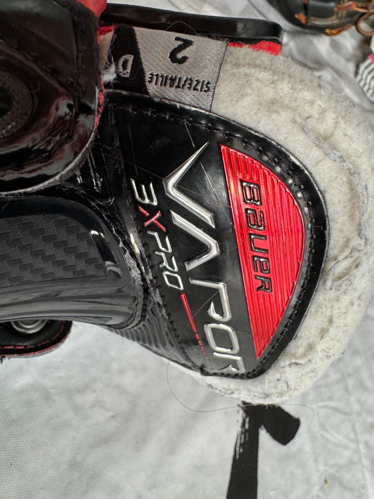 Bauer Vapor 3x Pro Hockey Skates - Size 2 / D width