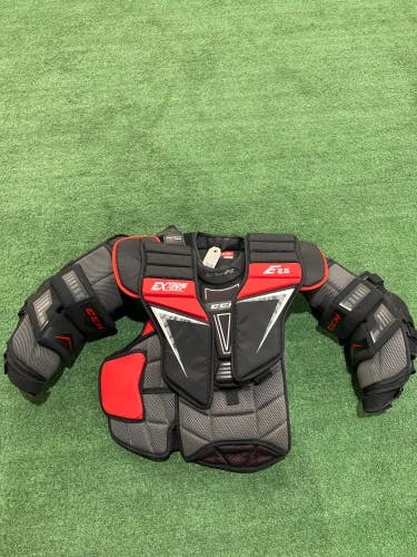Junior Used Large/Extra Large CCM Extreme Flex E2.5 Goalie Chest Protector