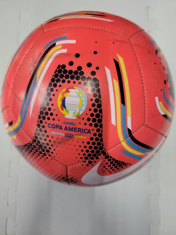 Used Copa America Soccer Ball 5 Soccer Balls