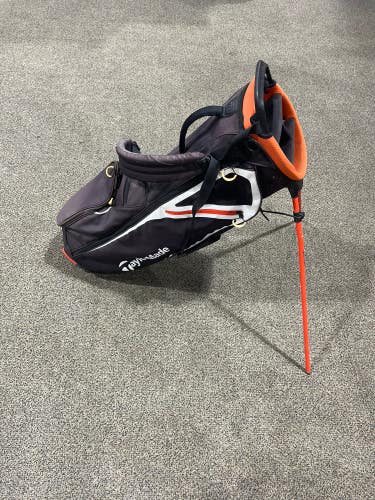 Black Used Men's TaylorMade Bag