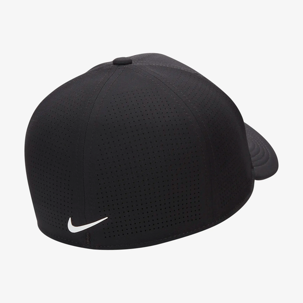 Nike Dri-FIT ADV Club Structured Swoosh Cap.