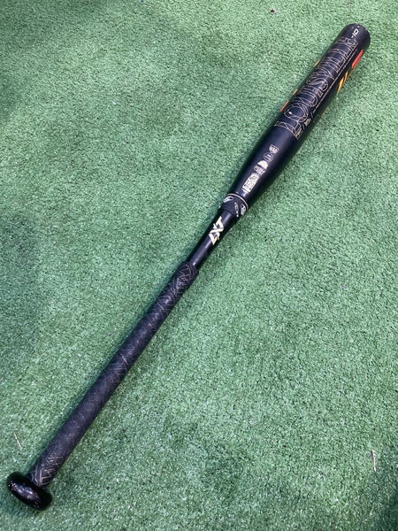 Black Used 2022 Louisville Slugger LXT Composite Bat (-10) 23 oz 33"