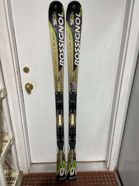 ロシニョール World cup SL 150cm R11m Used 2014 Rossignol 150 cm Racing Radical World Cup SL Skis