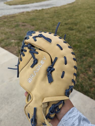 Used Left Hand Throw First Base Baseball Glove 11.75"