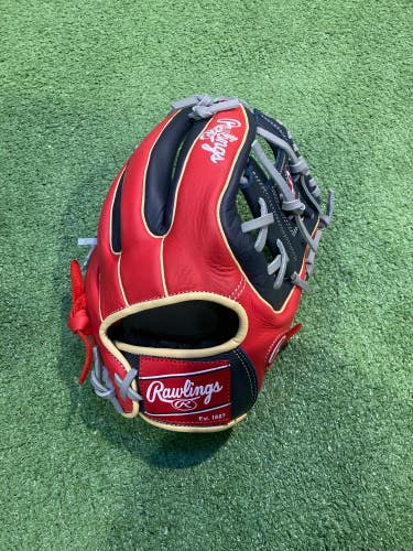 Red Used Rawlings Select Series Right Hand Throw Infield Baseball Glove 11.5"