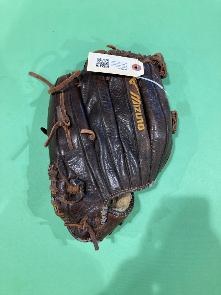 Used Mizuno Diamond Pro Right Hand Throw Outfield Baseball Glove 12"