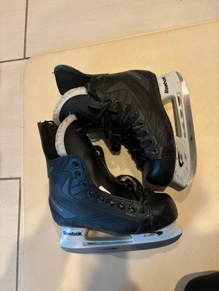 Junior Reebok Regular Width Size 2 RibCor (Reebok) Hockey Skates