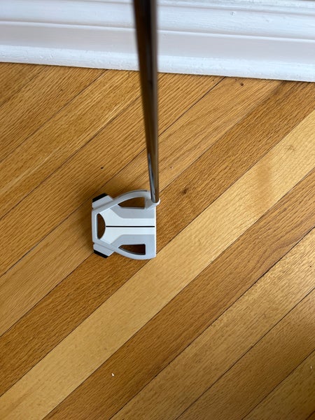 White Used Mallet 34" Spider X Putter