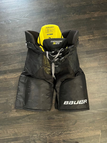 Senior Large Bauer Supreme S29 Hockey Pants