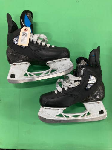 Used Senior True Pro Custom Hockey Skates Regular Width 5.5