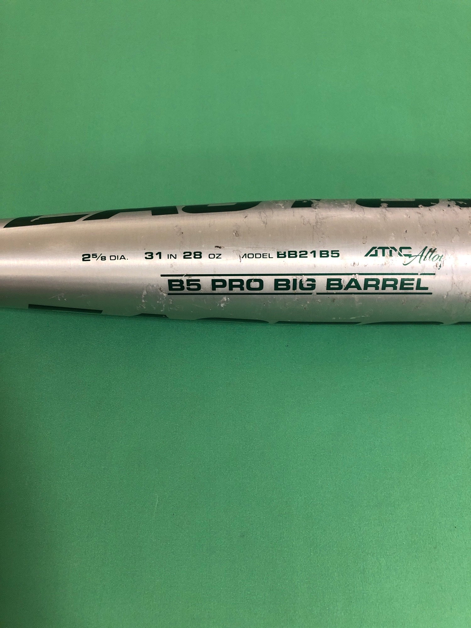 Batte De Baseball Easton MDL B5 Pro – 33″ 29 Oz – Big Barrel 2 5/8″ – Verte/argentée