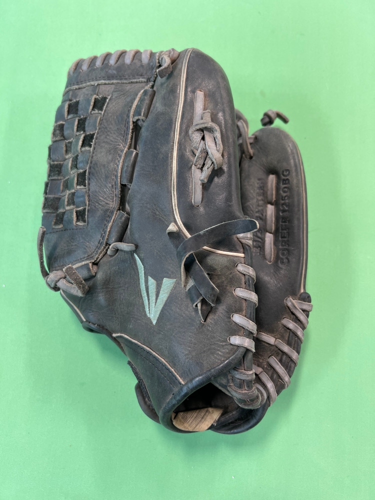 Used Easton Core Pro Series Right Hand Throw Softball Glove 12.5"