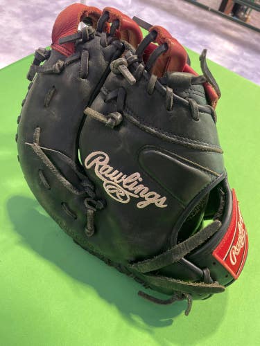 Red Used Rawlings Gold Glove Elite Right Hand Throw Baseball Glove 13"