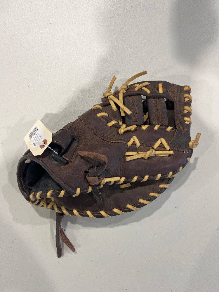 Brown Used Mizuno Franchise Right Hand Throw First Base Baseball Glove 12.5"