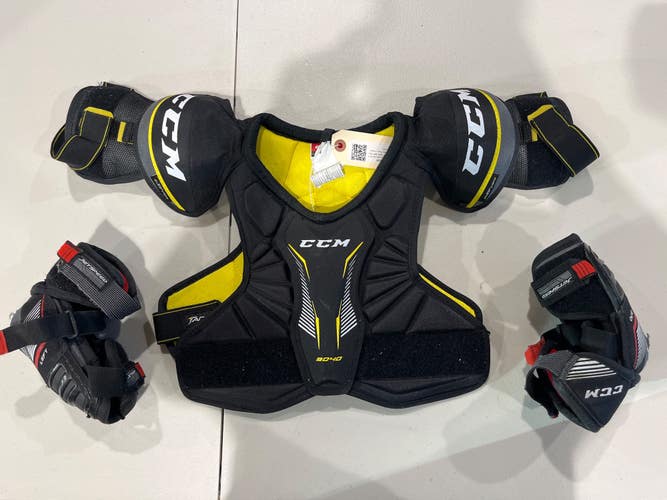 Junior Used Small CCM Tacks 9040 Shoulder Pads + Elbow Pads