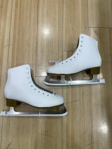 White New DBX Figure Skates Adult 10