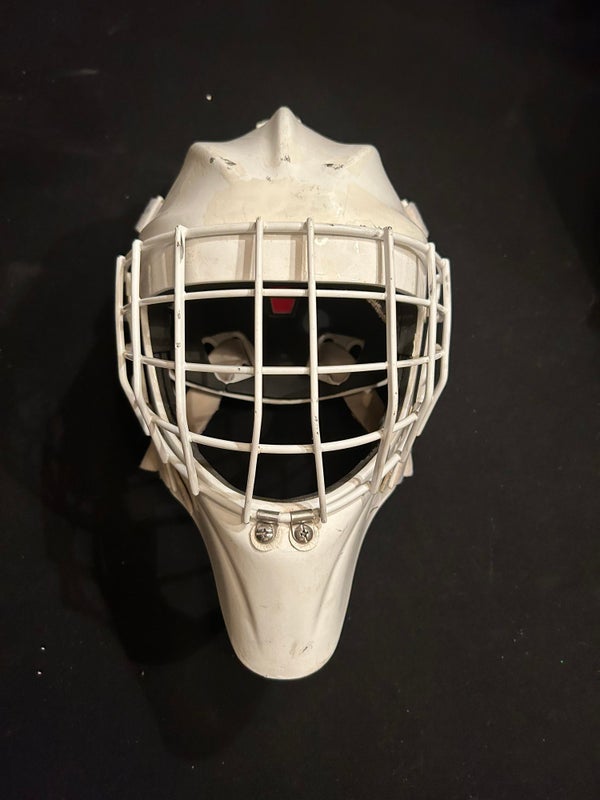 Hockey Goalie Masks Used and New on SidelineSwap