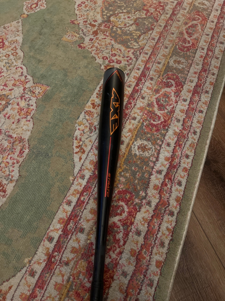 Used AXE (-3) 30 oz 33" Strato Bat