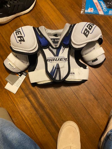 New Small Bauer  8000 Shoulder Pads