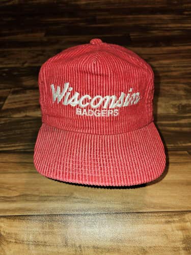 Vintage Rare Wisconsin Badgers Sports Specialties Corduroy NCAA Script Zipper