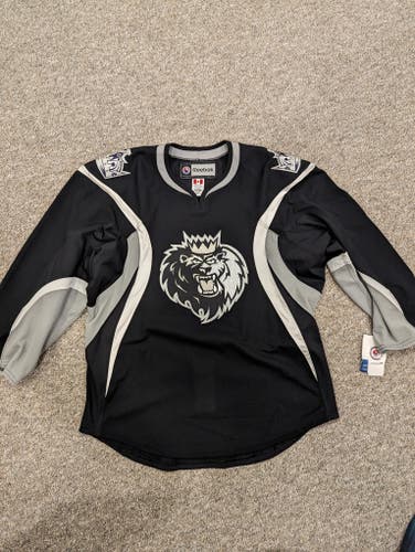 Pro Stock Game Jersey NEW AHL Manchester Monarchs Size 52