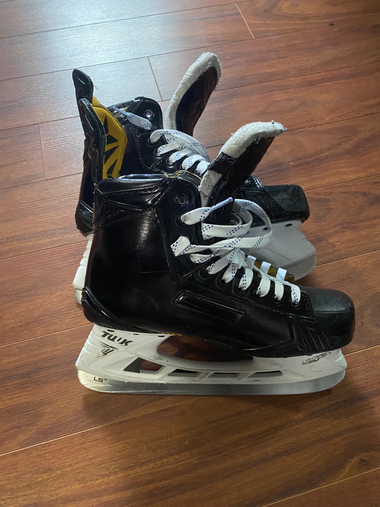 Used Bauer 8.5 Supreme S190 Hockey Skates