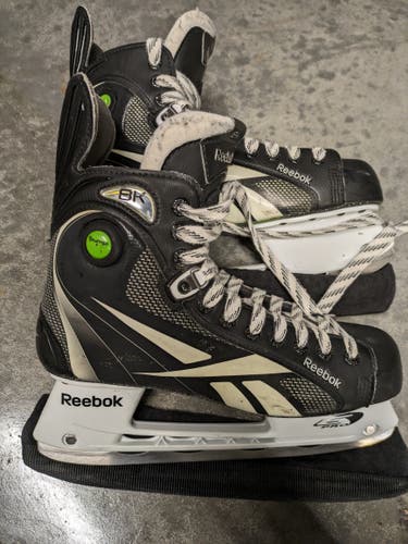 Used Senior Reebok 8K Hockey Skates Regular Width 9.5
