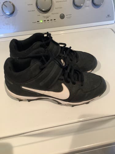 Black Adult Men's Used Size 9.5 (Women's 10.5) Molded Cleats Nike High Top
