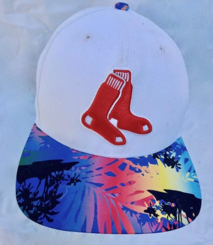 Unique Tropical XL Men's Boston Red Sox '47 White-Multicolor Hitch Snapback Cap