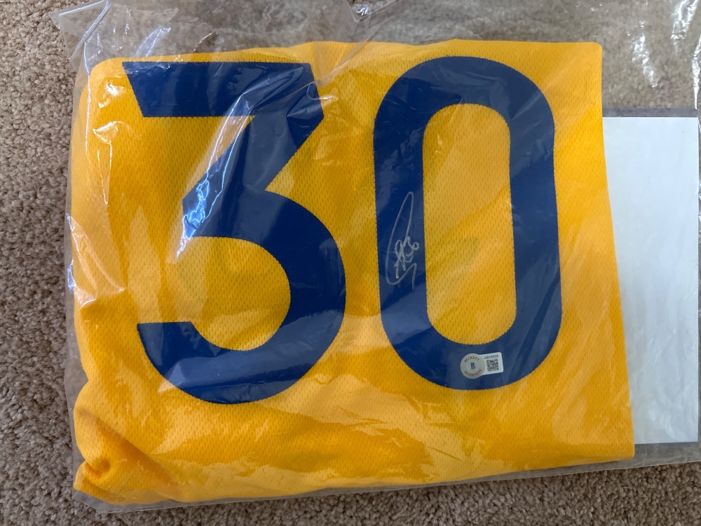 Stephen Curry Signed Jersey