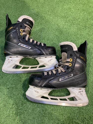 Used Junior Bauer Supreme 170 Hockey Skates Regular Width Size 3