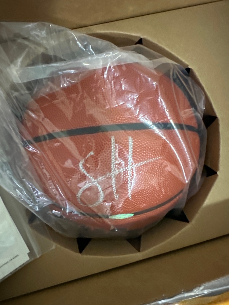 Scoot Henderson Signed Basketball