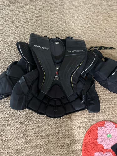 nike 2x pro goalie chest protector