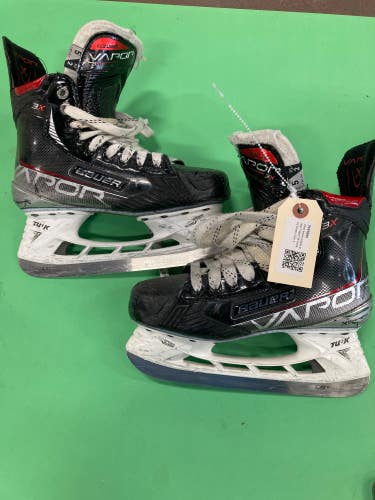 Used Intermediate Bauer Vapor 3X Hockey Skates Size 5