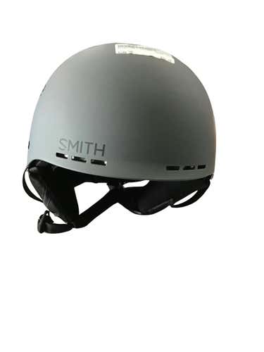 Used Smith Holt Md Ski Helmets
