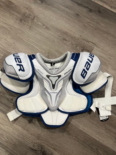 New Large Bauer Nexus N9000 Shoulder Pads